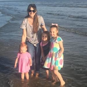 Meet your Posher, Lisa